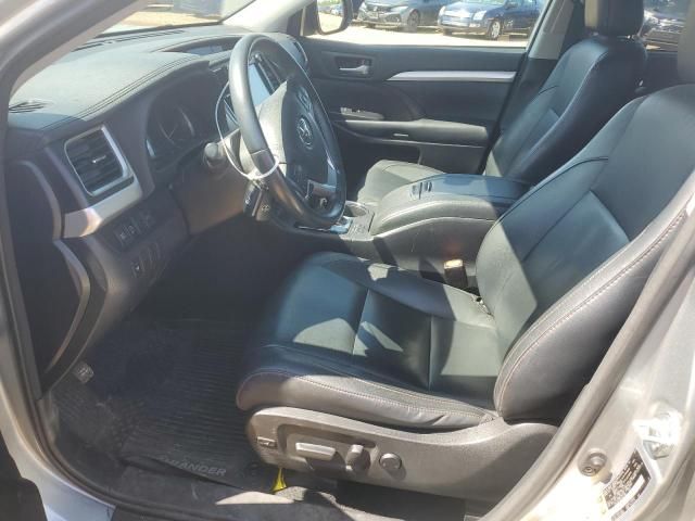 2018 Toyota Highlander SE