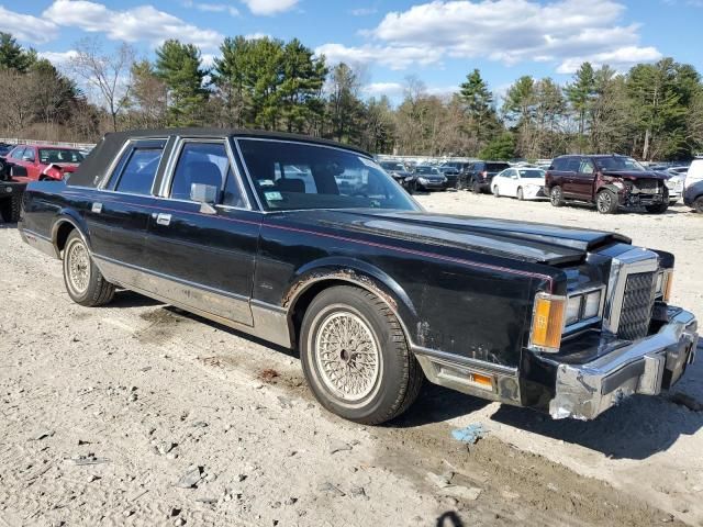 1989 Lincoln Town Car Signature