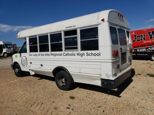 2004 Chevrolet Express G3500