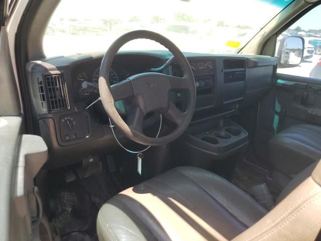 2003 GMC Savana G2500