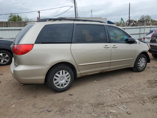 2007 Toyota Sienna CE