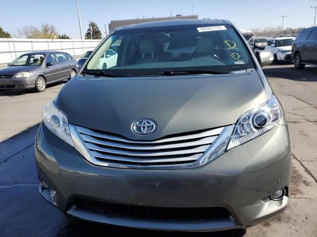 2014 Toyota Sienna XLE