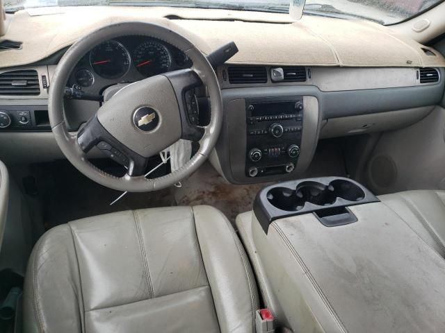 2009 Chevrolet Suburban C1500  LS