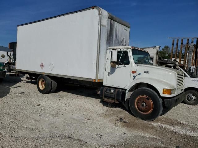 1999 International 4000 4700