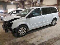 Salvage cars for sale from Copart Eldridge, IA: 2016 Dodge Grand Caravan SE