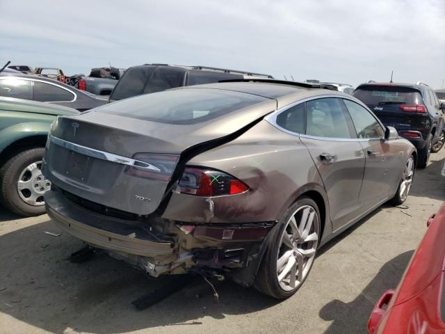 2015 Tesla Model S 70D