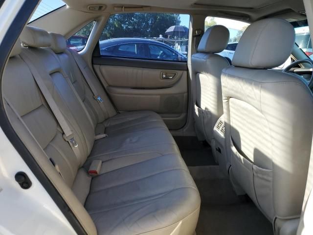 2000 Toyota Avalon XL