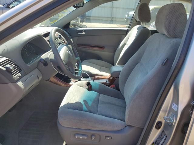 2004 Toyota Camry LE