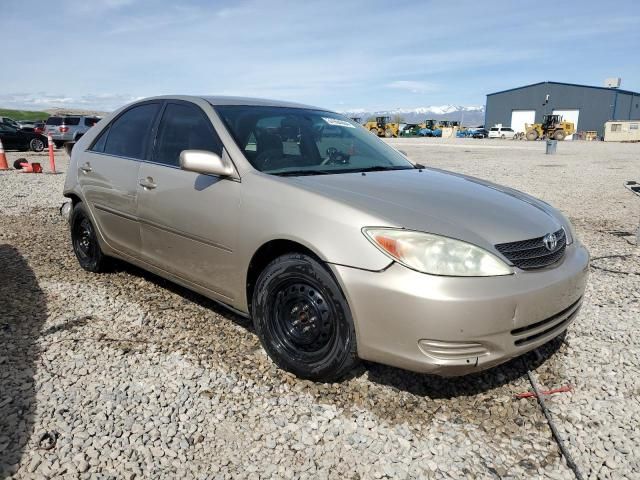 2004 Toyota Camry LE