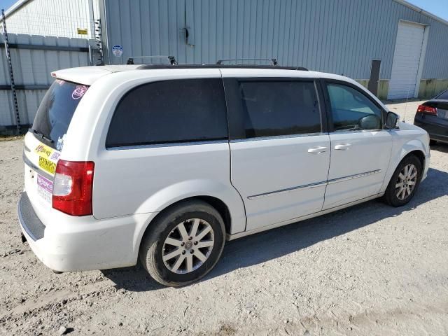 2011 Chrysler Town & Country Touring L