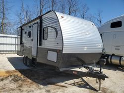 Utilimaster Vehiculos salvage en venta: 2017 Utilimaster Trailer