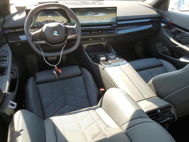 2024 BMW 530 XI