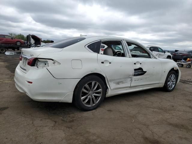 2015 Infiniti Q70 3.7