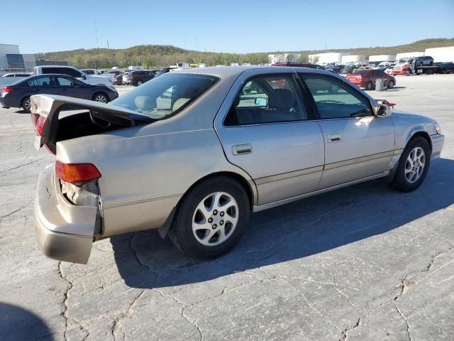 2000 Toyota Camry CE