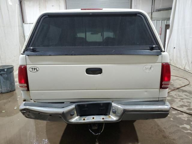 2004 Dodge Dakota Quad SLT