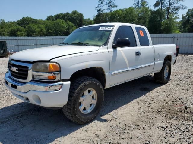 2004 GMC New Sierra K1500