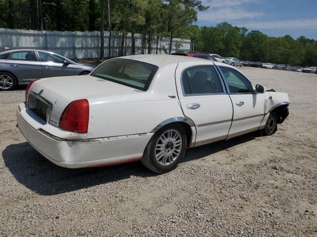 2007 Lincoln Town Car Signature Limited