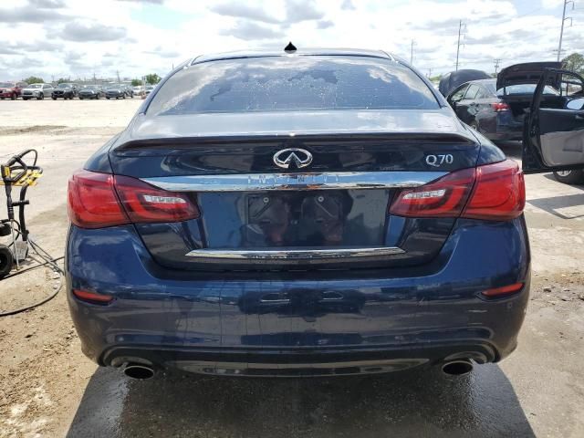 2016 Infiniti Q70 3.7