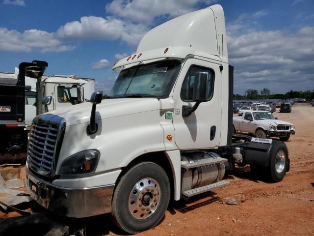 2016 Freightliner Cascadia 125