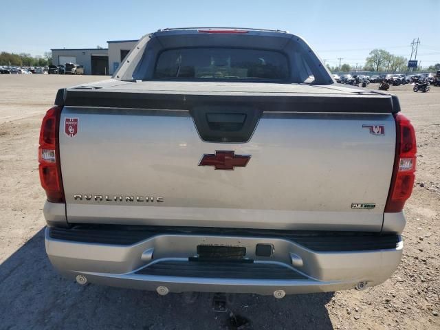 2011 Chevrolet Avalanche LTZ