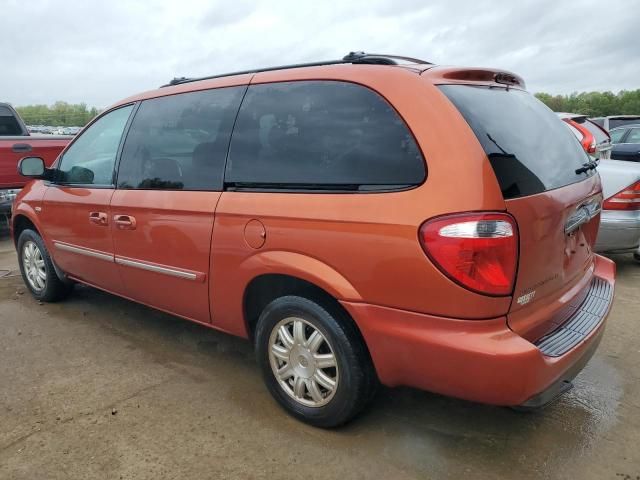 2006 Chrysler Town & Country Touring