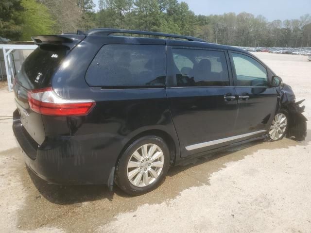 2017 Toyota Sienna XLE