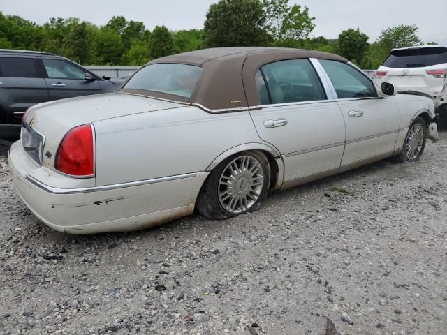 2006 Lincoln Town Car Designer