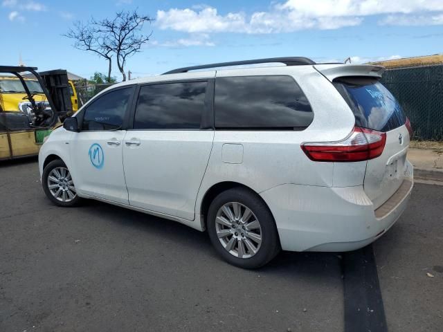 2017 Toyota Sienna XLE