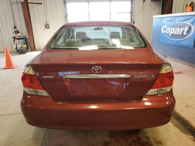 2005 Toyota Camry LE