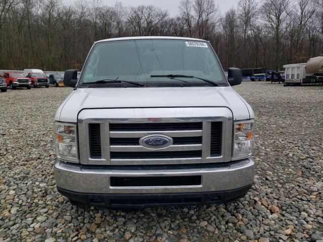 2013 Ford Econoline E250 Van