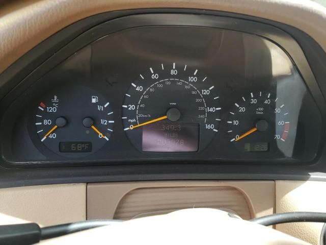 2001 Mercedes-Benz E 320 4matic