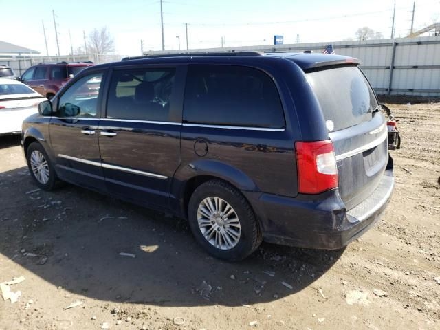 2015 Chrysler Town & Country Touring L