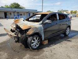 Vehiculos salvage en venta de Copart Orlando, FL: 2013 Hyundai Accent GLS