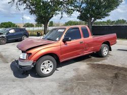 Vehiculos salvage en venta de Copart Orlando, FL: 2001 Toyota Tacoma Xtracab