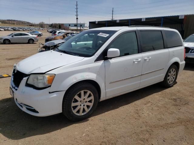 2014 Chrysler Town & Country Touring