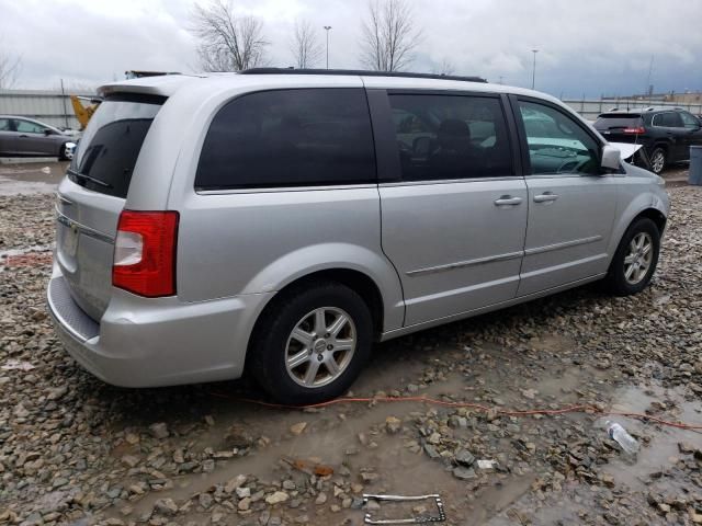 2012 Chrysler Town & Country Touring