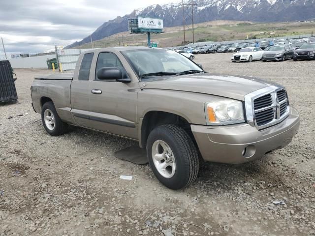 2006 Dodge Dakota SLT