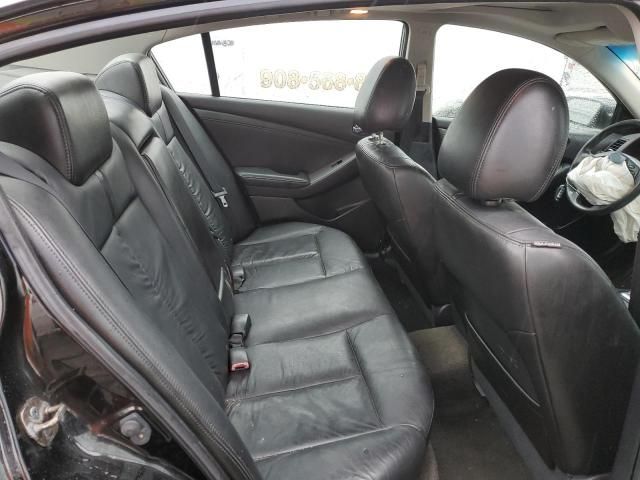 2010 Nissan Altima Base