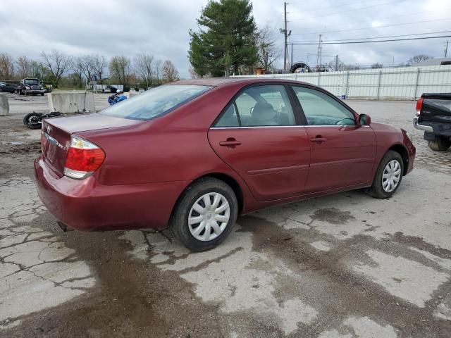 2005 Toyota Camry LE