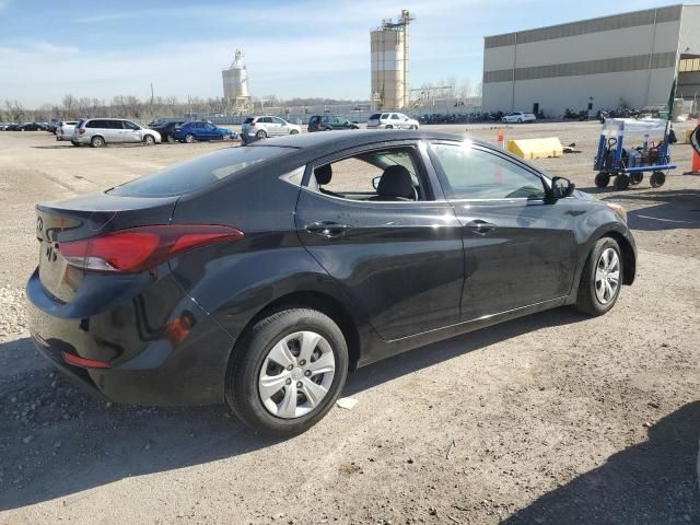 2016 Hyundai Elantra SE