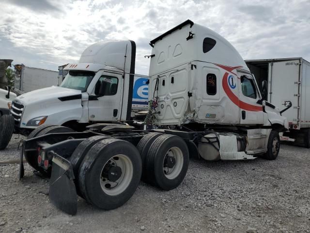 2022 Freightliner Cascadia 126