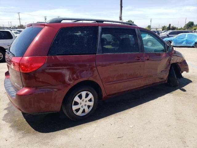 2009 Toyota Sienna CE