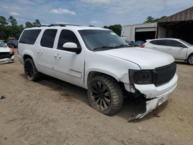 2014 Chevrolet Suburban C1500 LT