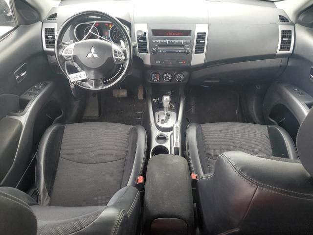 2011 Mitsubishi Outlander SE