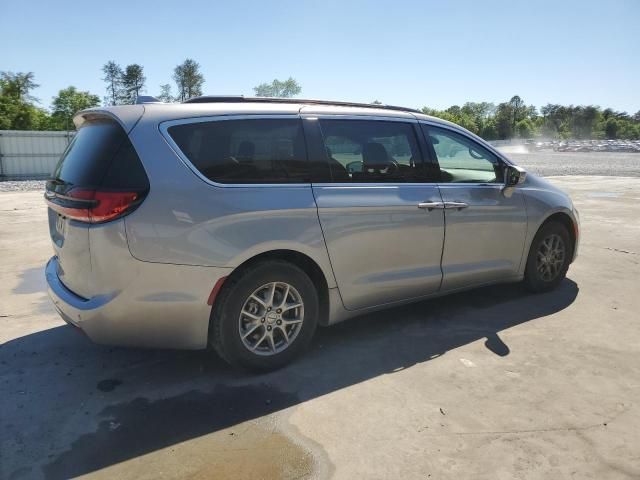 2021 Chrysler Pacifica Touring