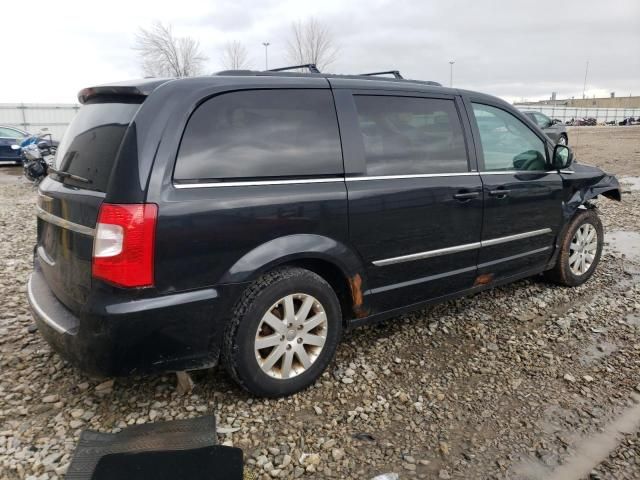 2011 Chrysler Town & Country Touring L