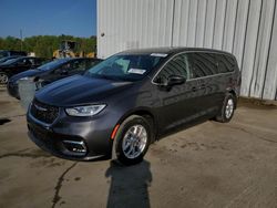 Chrysler Pacifica Touring l Vehiculos salvage en venta: 2023 Chrysler Pacifica Touring L