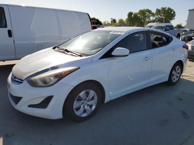 2016 Hyundai Elantra SE