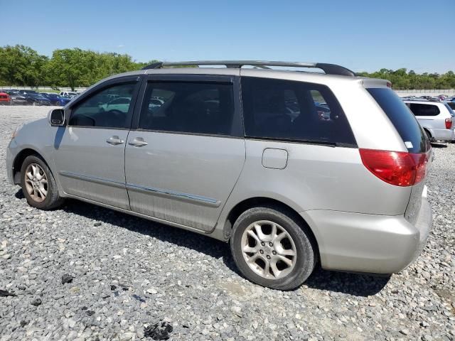 2006 Toyota Sienna XLE