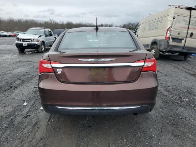 2013 Chrysler 200 Touring